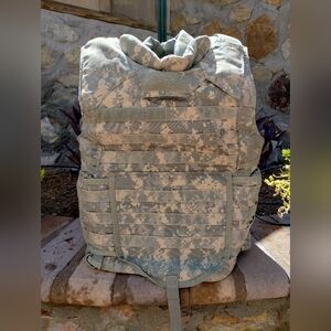 USGI Army IOTV ballistic vest plate carrier Body Armor sz Large Complete